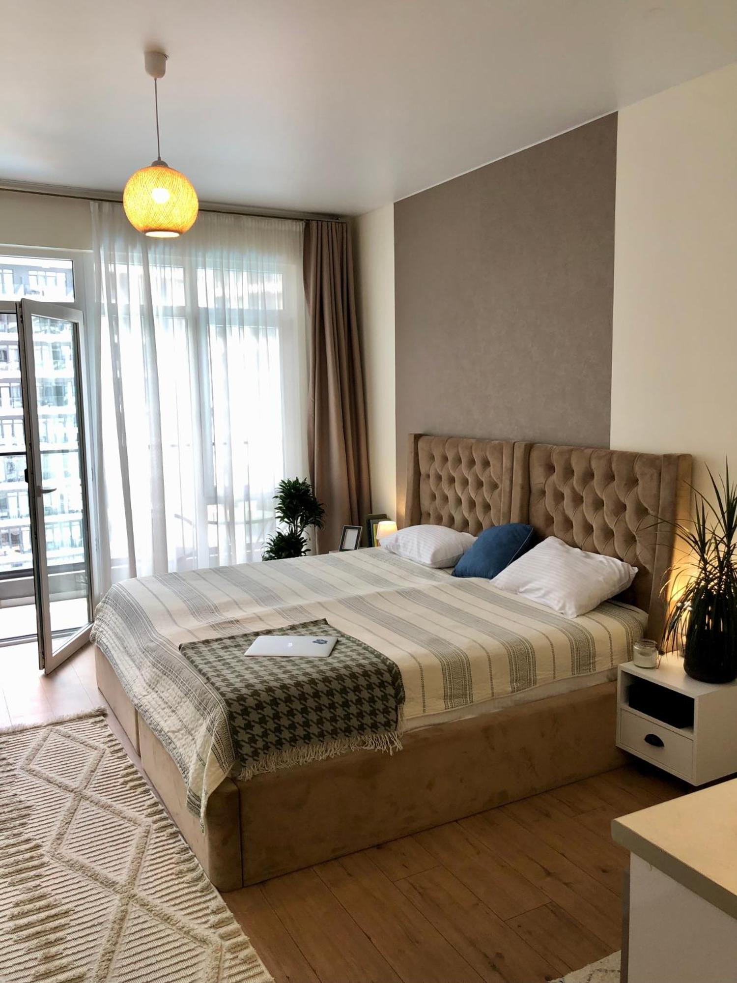 White Apartment Batumi Exterior photo